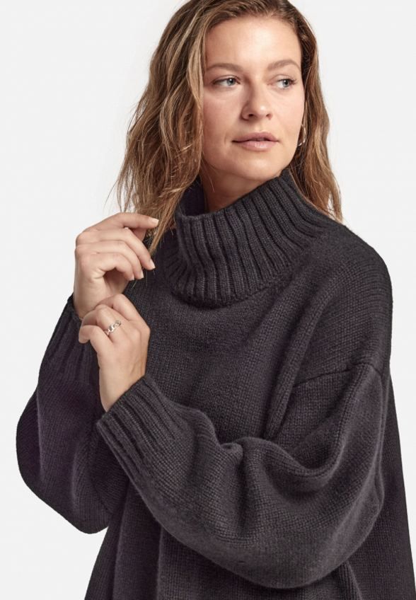 Свитер Falconeri