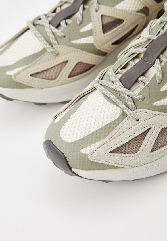 Кроссовки adidas