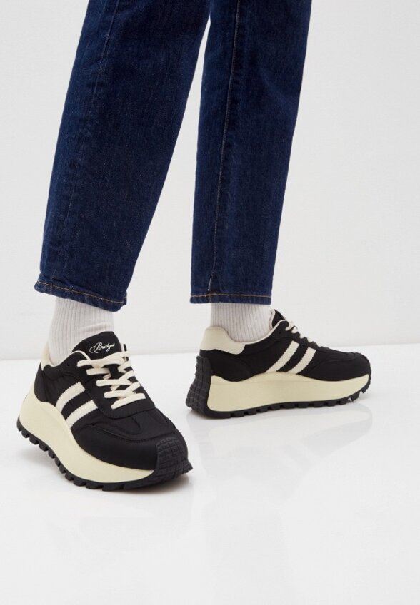 Кроссовки Bridget