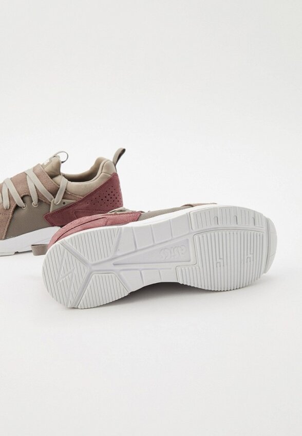 Кроссовки ASICS