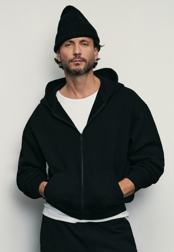 Толстовка Zrn Man