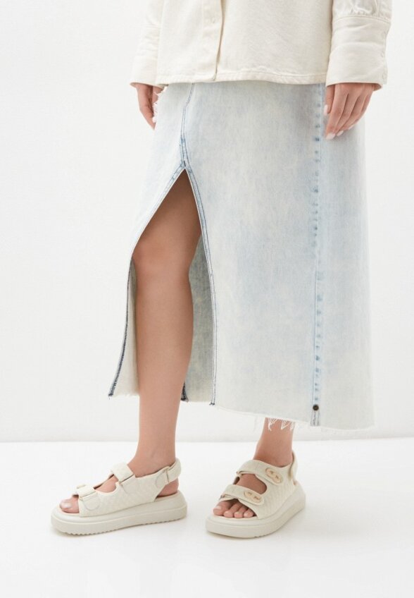 Сандалии Escan