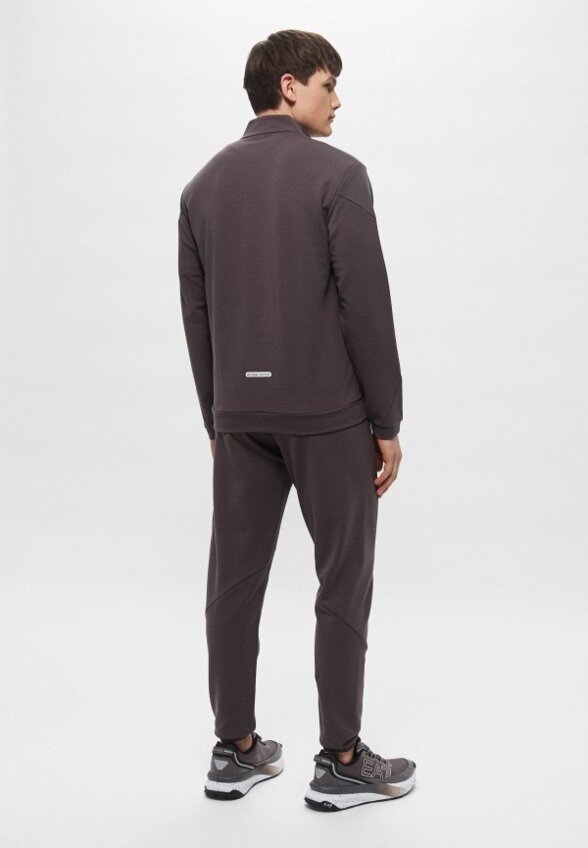 Костюм спортивный EA7