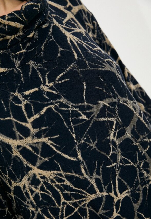 Платье MadaM T