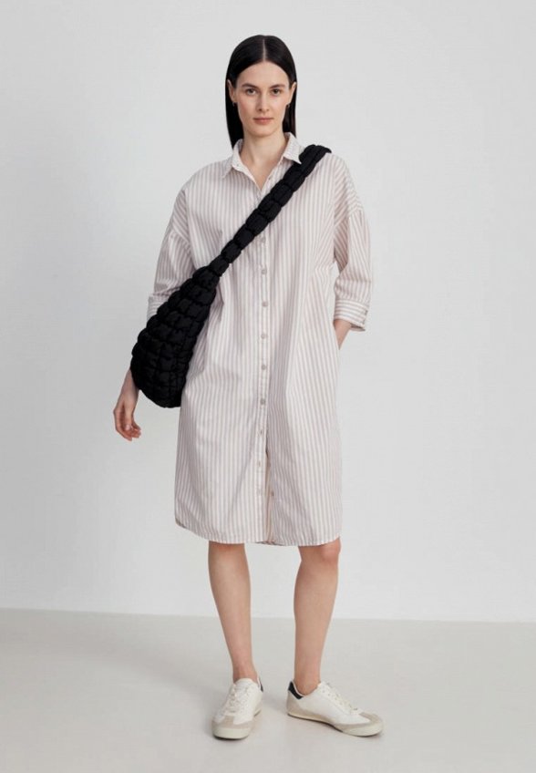 Платье Finn Flare