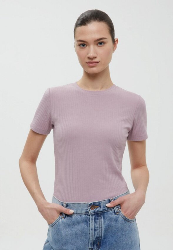 Футболка Finn Flare