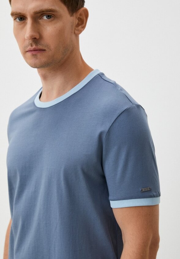 Футболка Alessandro Manzoni