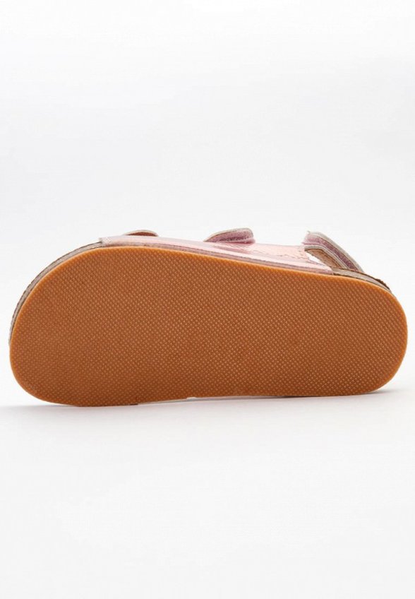 Сандалии Tikkago