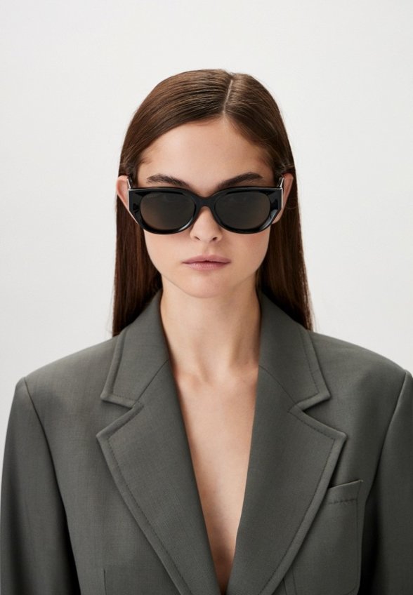 Очки солнцезащитные Gucci