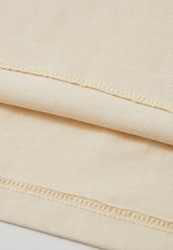 Лонгслив Nininono