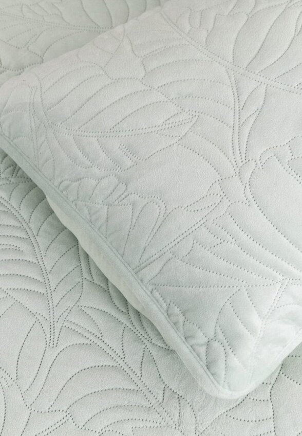 Комплект с покрывалом Sofi De Marko