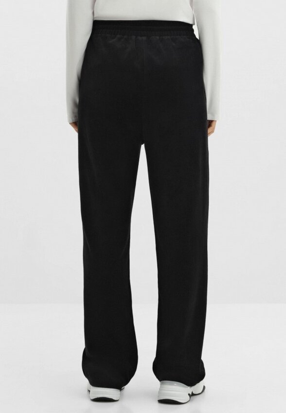 Брюки спортивные Lilly Bennet