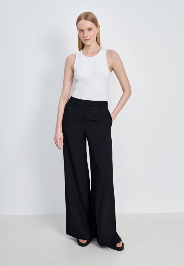 Брюки Finn Flare