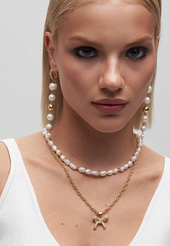 Бусы и колье Yaroslavna