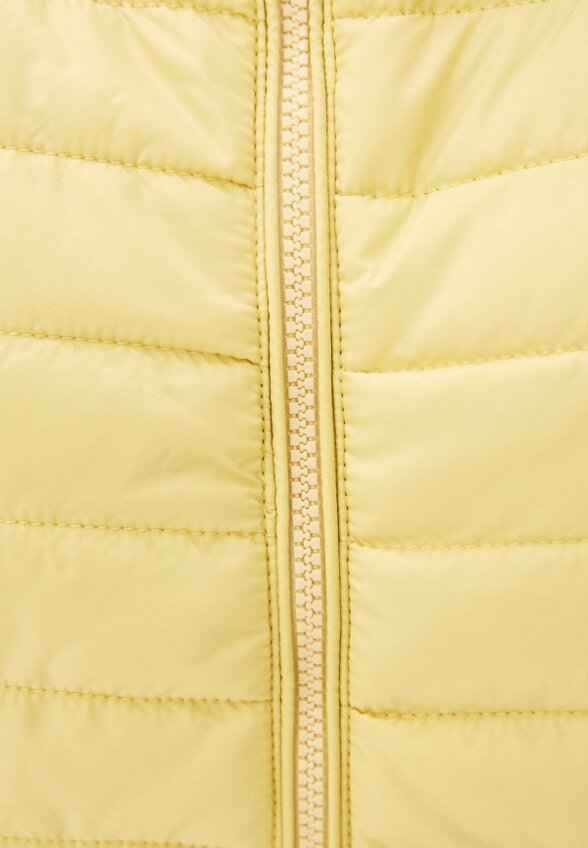 Жилет утепленный Baon