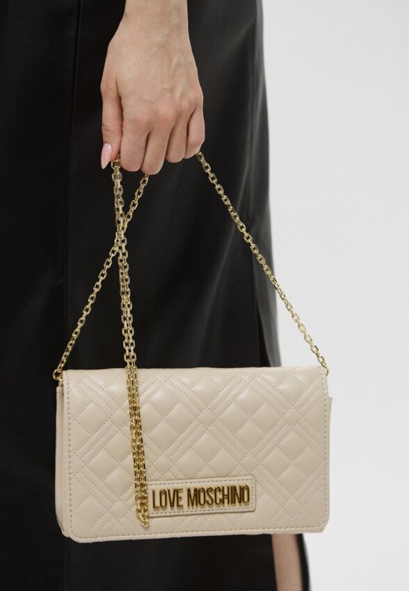 Сумка Love Moschino