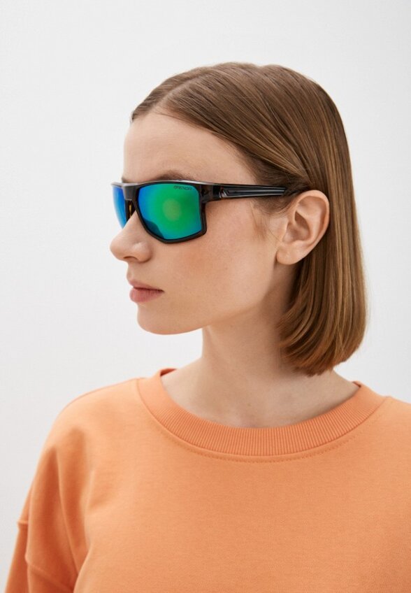 Очки солнцезащитные Brenda