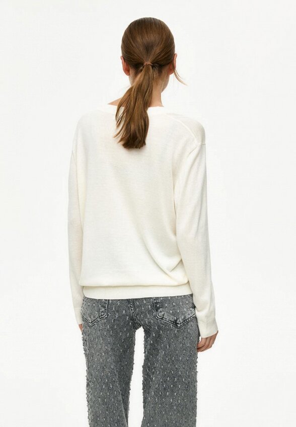 Пуловер Yollo