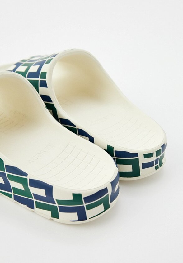 Сланцы Lacoste