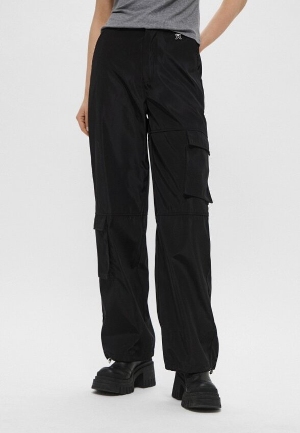 Брюки John Richmond