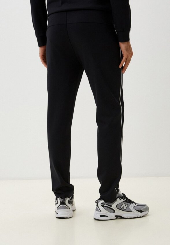 Брюки спортивные Qwentiny