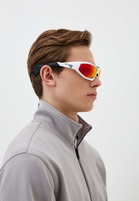 Очки солнцезащитные и шнурок Lip