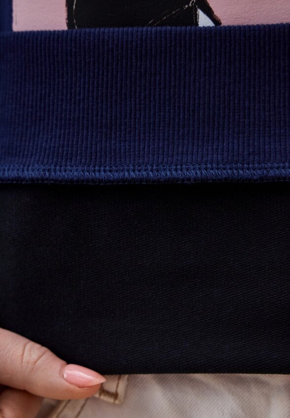 Свитшот 31 February