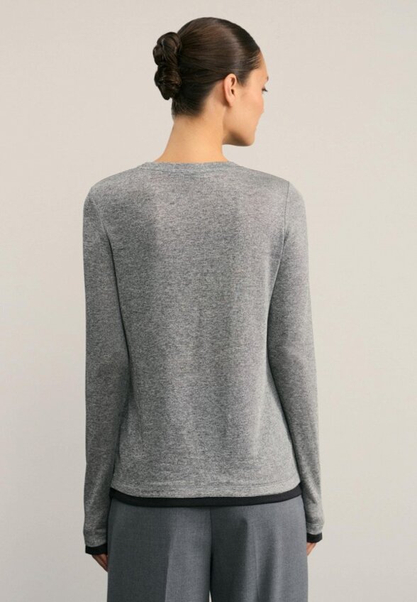 Лонгслив Zarina