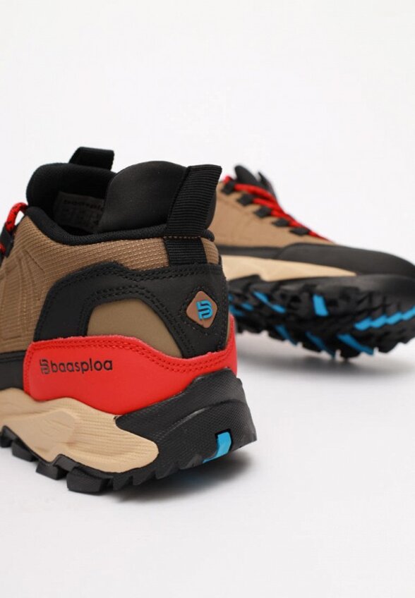 Кроссовки Baasploa