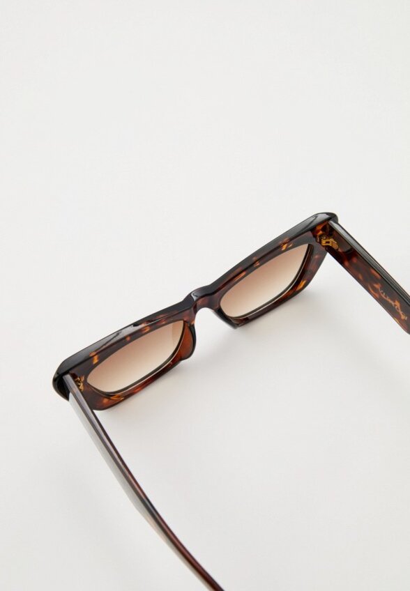 Очки солнцезащитные Vitacci