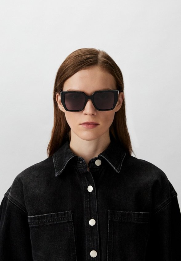 Очки солнцезащитные Karl Lagerfeld