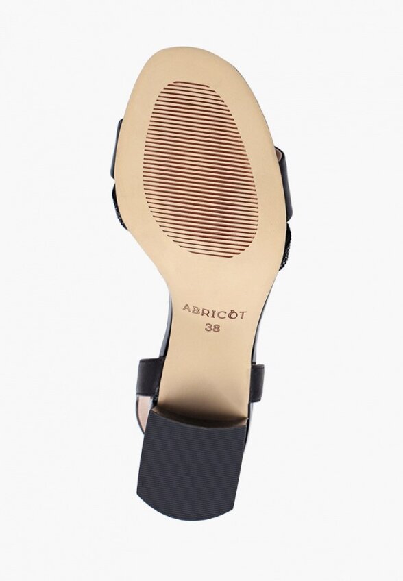 Босоножки Abricot
