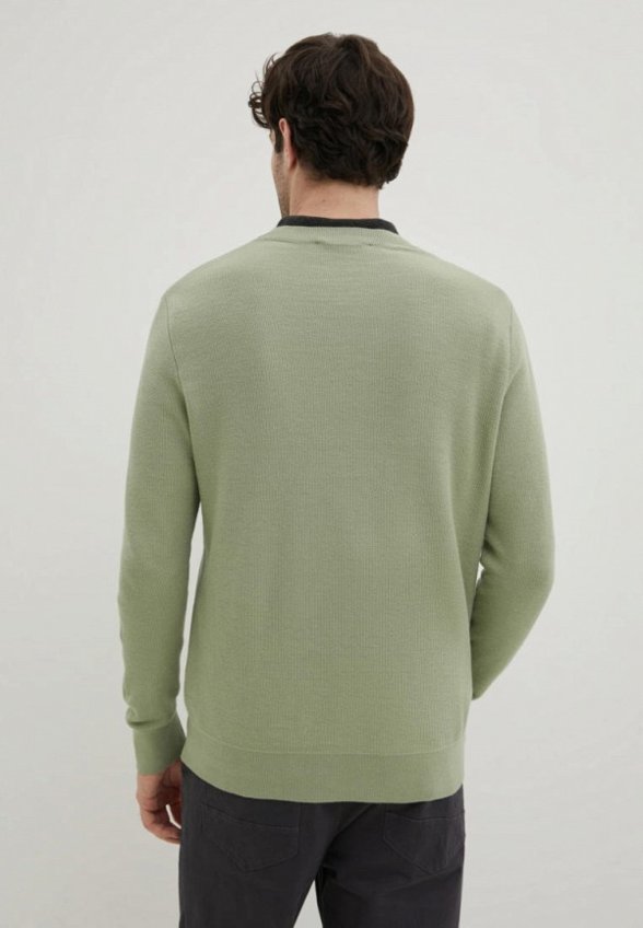 Джемпер Finn Flare