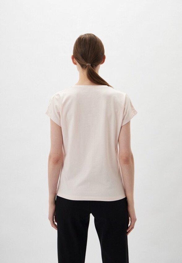 Футболка EA7