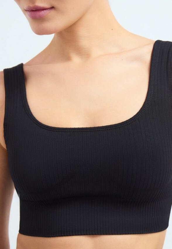 Топ спортивный Vittoria Vicci