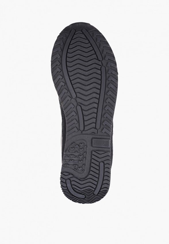 Кроссовки Escan