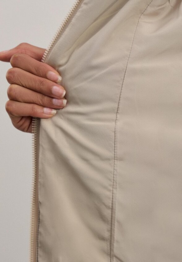 Пуховик Zarina