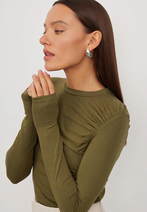 Лонгслив Moontrees