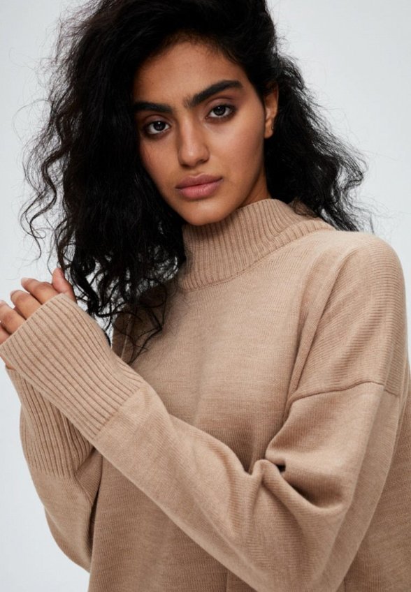 Свитер SashaOstrov