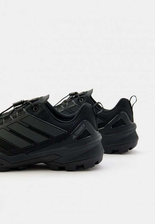 Кроссовки трекинговые adidas