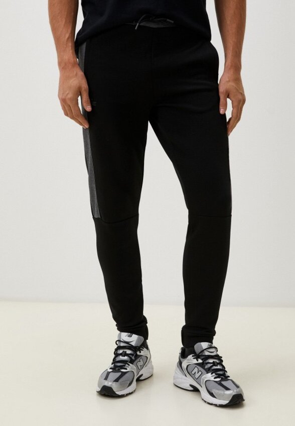 Брюки спортивные Lacoste