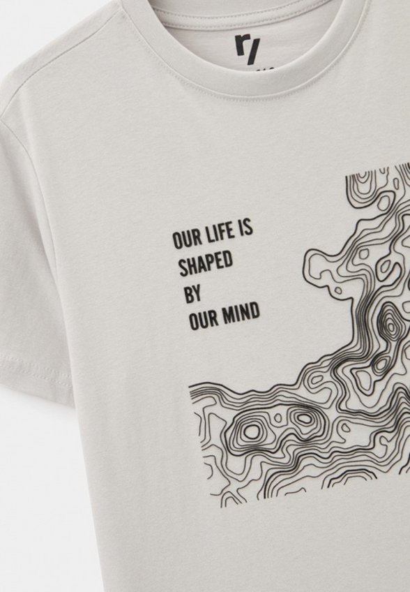 Футболка Reporter Young