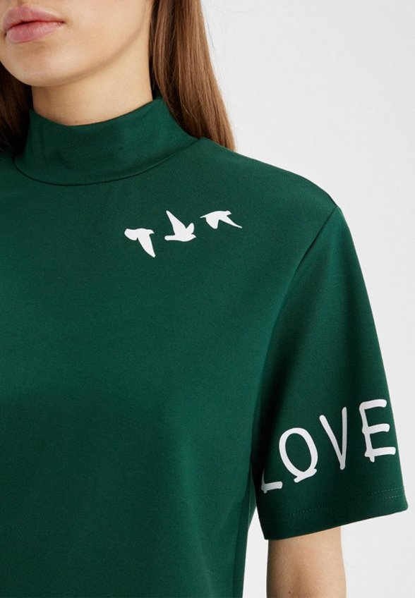 Футболка Barmariska