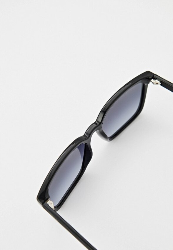 Очки солнцезащитные Hugo