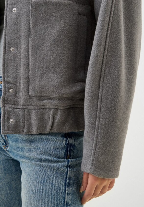 Бомбер Снежная Королева