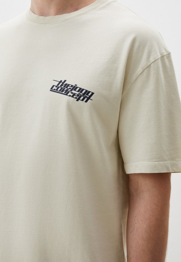 Футболка TheJoggConcept