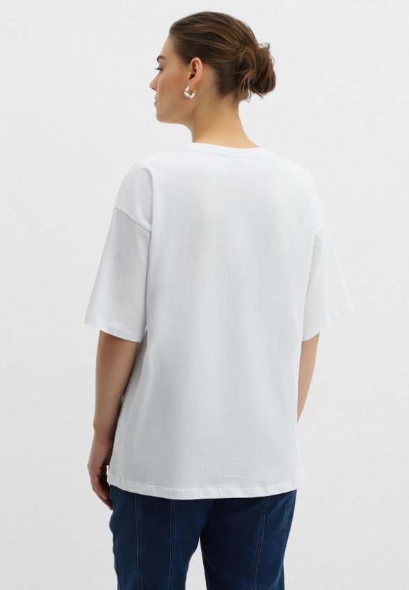 Футболка Nominee