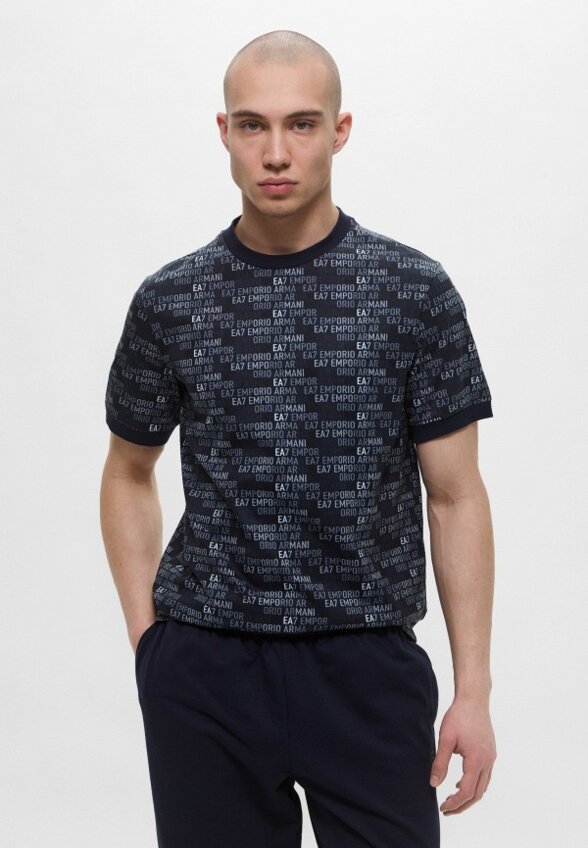 Футболка EA7