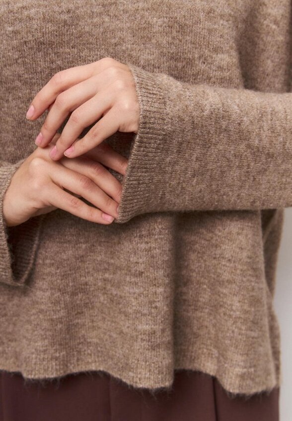 Джемпер Villanelle