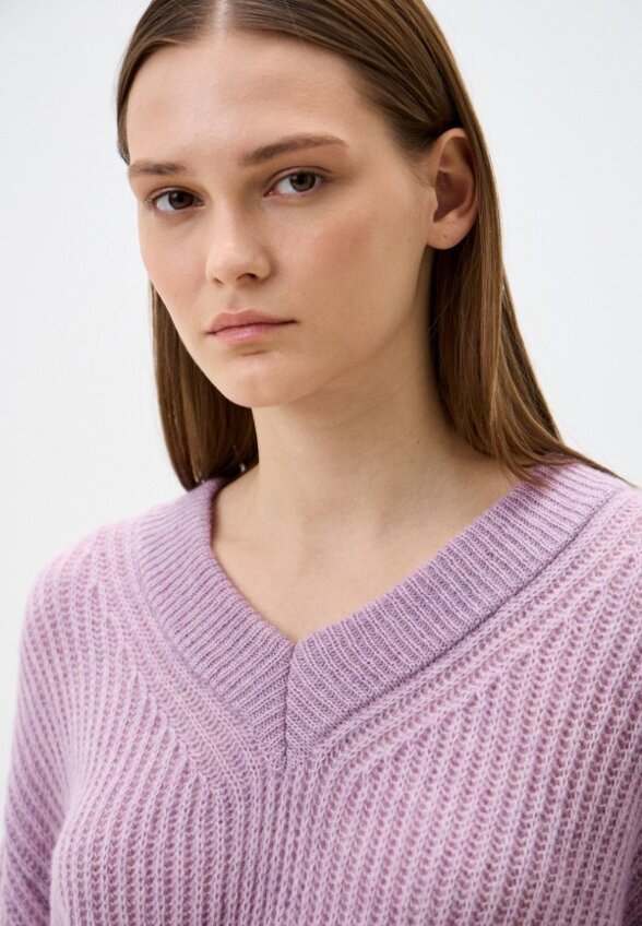 Пуловер Black Pine